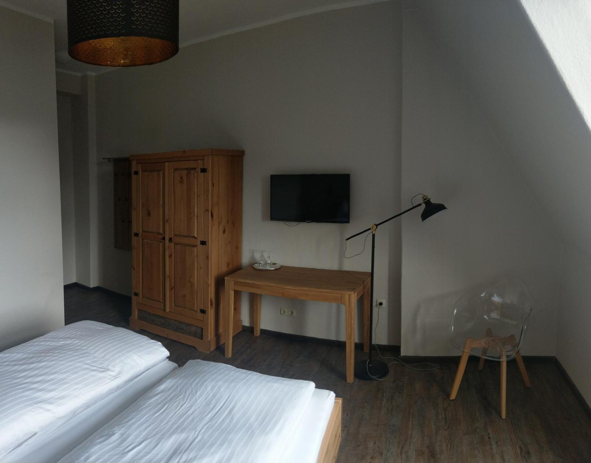 Hotel Friedensbruecke Greiz Buitenkant foto